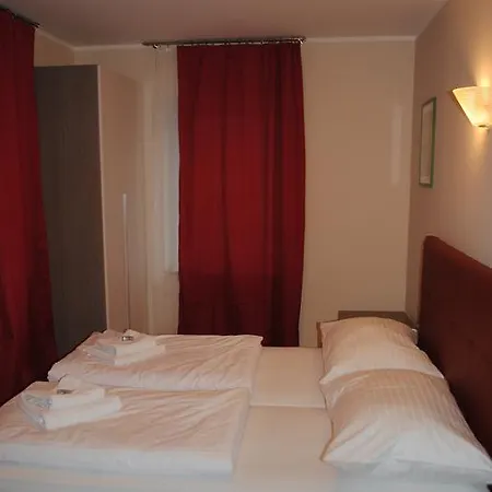 Antica ゲストハウス リンツ